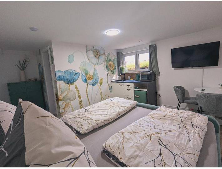 Ferienwohnung für 2 Personen, mit Garten in Küssaberg