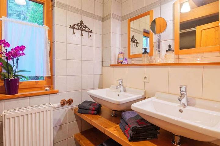 Hüttenchalet Waldschatz: Sauna Kamin Garten in Reinerzau, Alpirsbach