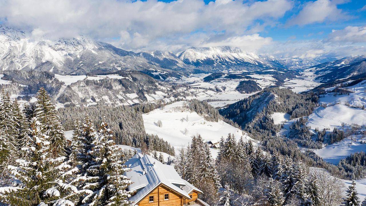 Cottage for 25 People in Michaelerberg-Pruggern, Styria