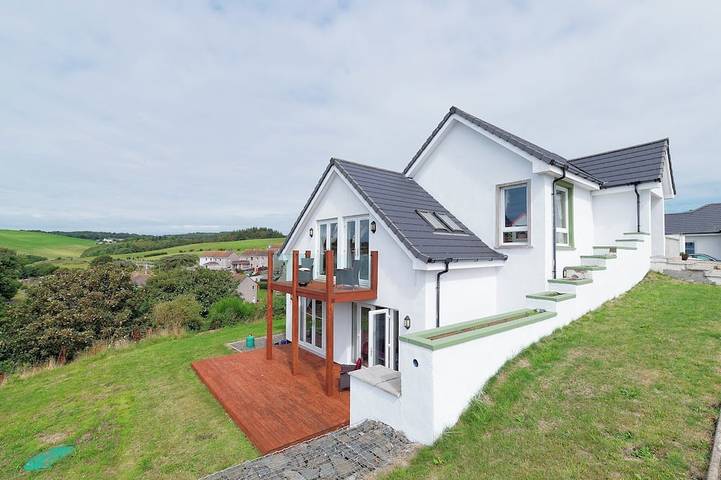 Cottage for 8 people, with hot tub and garden in Portpatrick