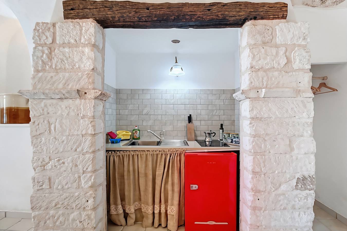 Studio entier, Studio 'Al Torrione 2' avec vue sur mer et climatisation in Monte Sant'Angelo, Gargano