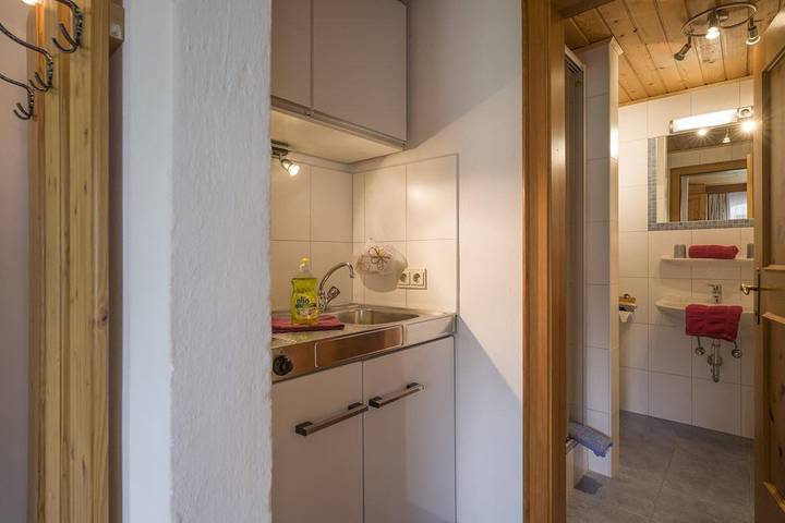 Gîte pour 4 personnes, avec jardin ainsi que terrasse et vue, adapté aux familles à Walchsee - 4