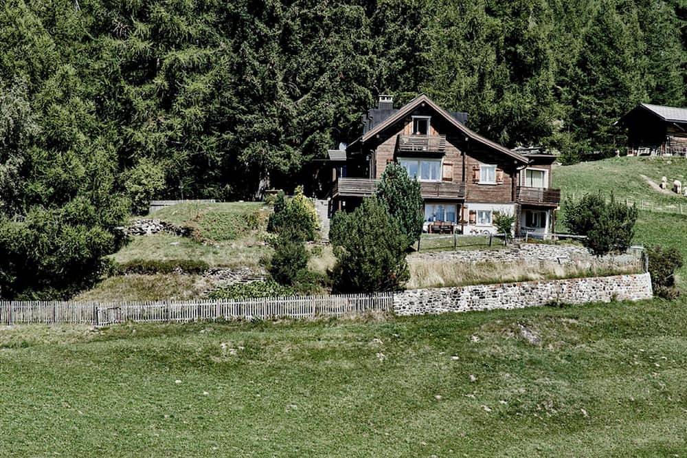 Ganze Wohnung, Chalet Lieuretta da Tscharfs, (Feldis) in Feldis/Veulden, Domleschg