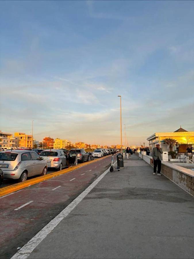 Appartamento intero, Antille Apartment 700 m dal mare in Ostia, Roma