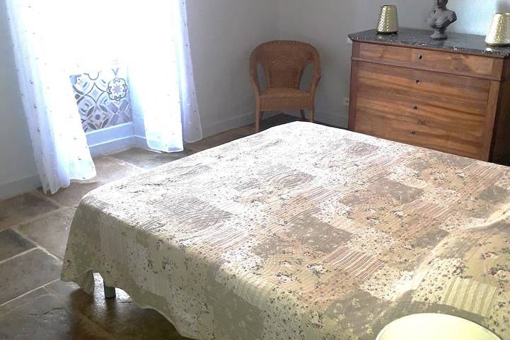 Gîte pour 4 personnes, avec jacuzzi à Aubussargues - 4