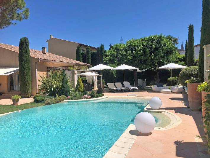Villa pour 6 personnes, avec jardin