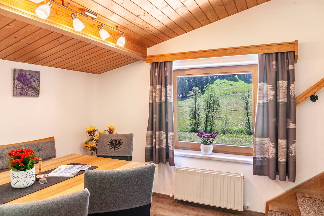 Ganze Wohnung, Ferienwohnung 'Bergkristall' im Haus Marchegg Tux in Hintertuxer Gletscher, Hintertux
