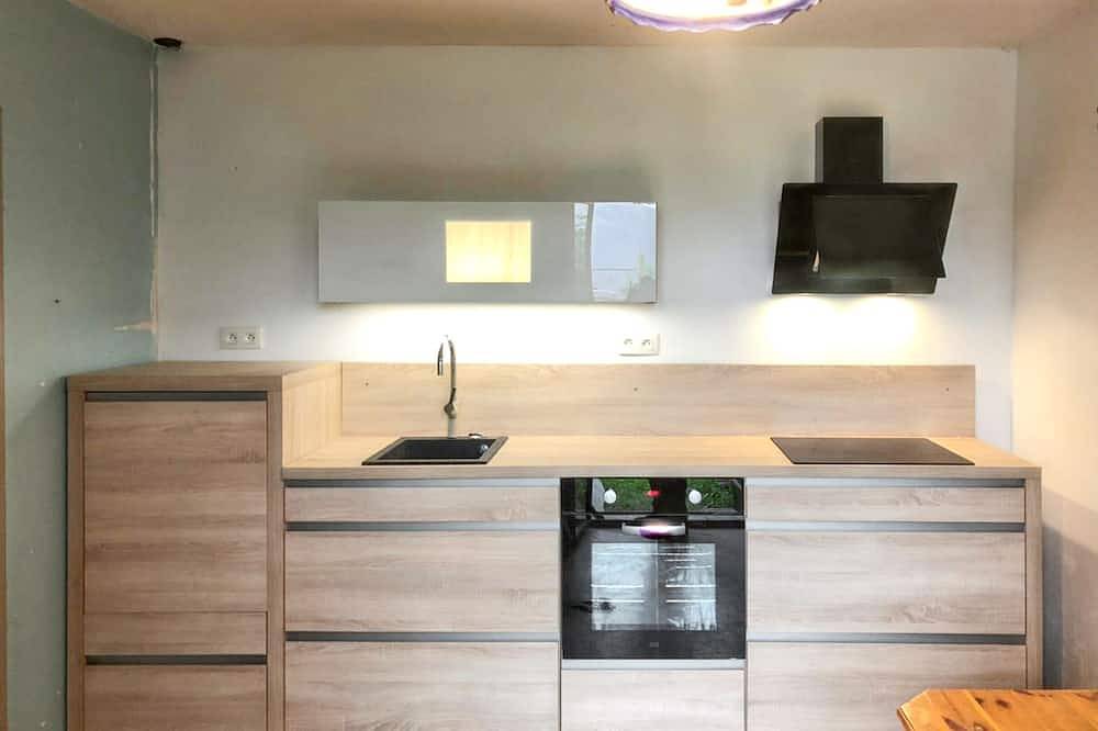 Entire apartment, Homerez - Apartment in Fontrabiouse in Fontrabiouse, Parc naturel régional des Pyrénées catalanes
