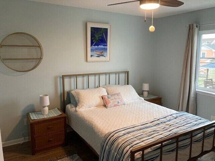 Vacation rental for 6 people, with balcony and pool in Carolina Beach