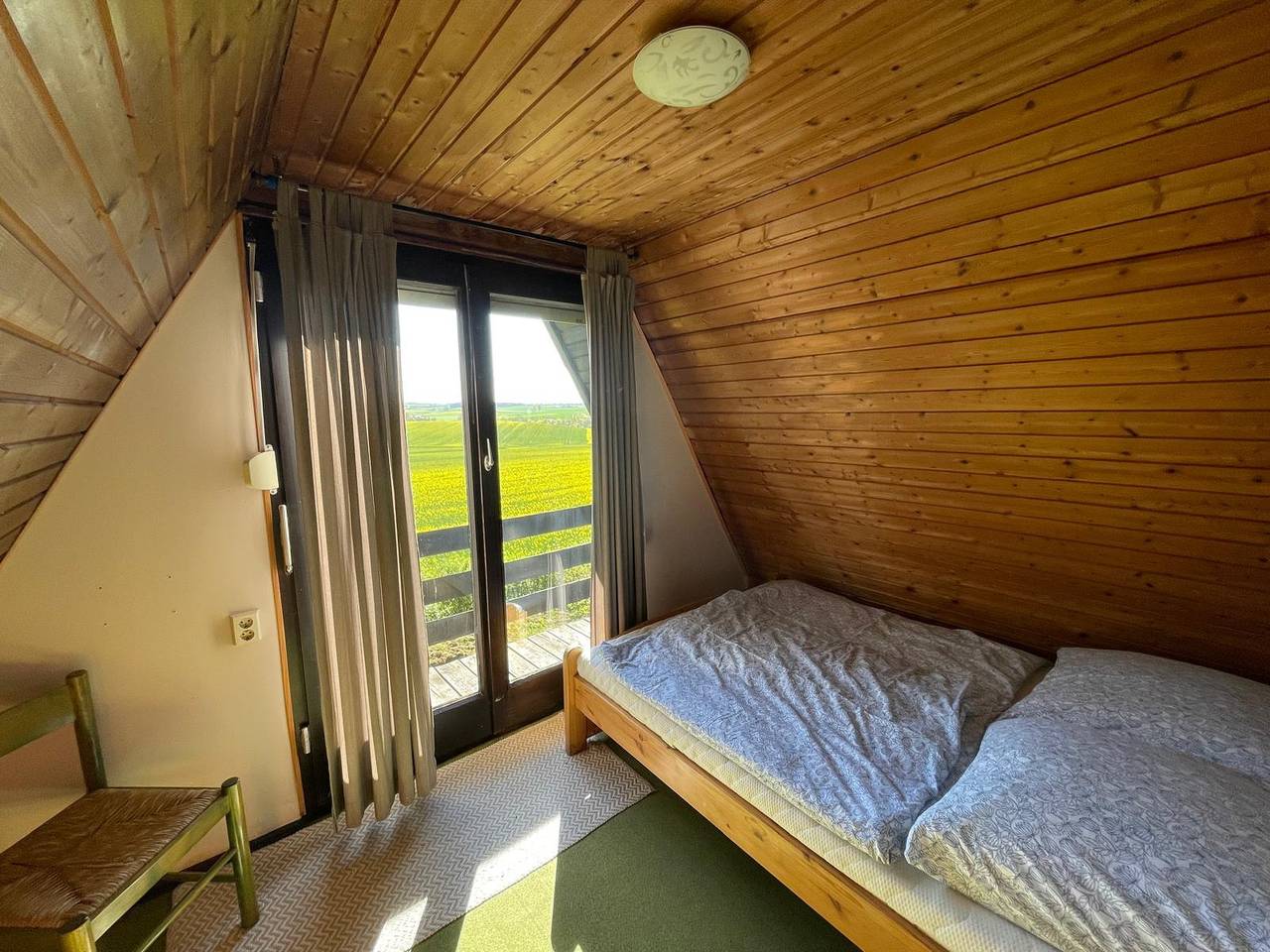 Feriendorf Sulzfeld - Ferienhaus Amsel mit Terrasse in Sulzfeld, Rhön-Bayern