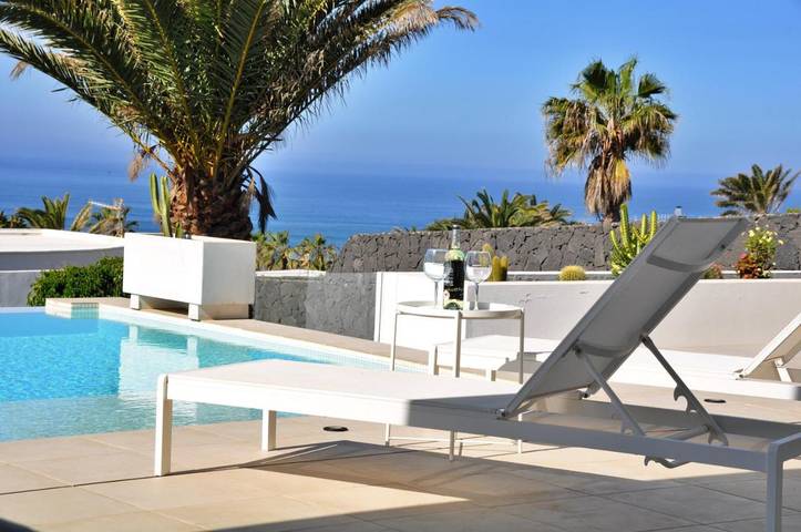 Casa rural para 4 personas, con Balcón y Terraza además de Piscina y Vistas en Famara - 3