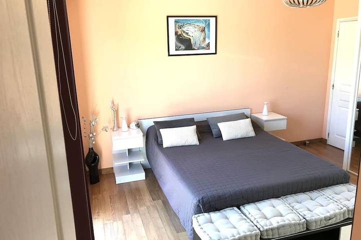 Location de vacances pour 12 personnes, avec jardin et terrasse à Lanvollon - 2