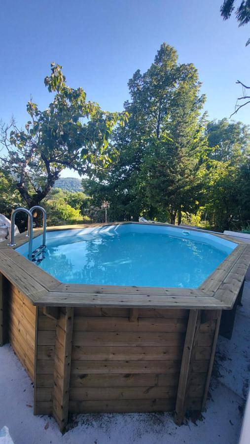 Maison d’hôte pour 6 personnes, avec sauna et piscine ainsi que jardin et jacuzzi