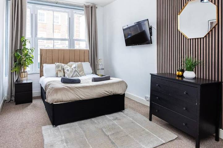 Modern 3Br in High Street - Group stays, familly & Contractors in Chelmsford, Essex