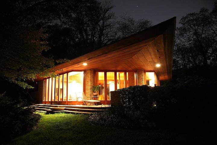 Vacation rental for 5 people, with terrace and yard in Ann Arbor