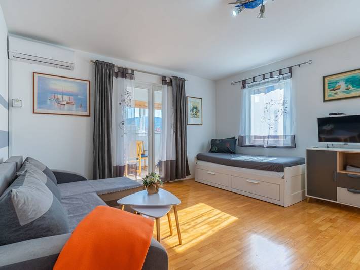 Ferienwohnung für 4 Personen, mit Balkon und Garten - 1