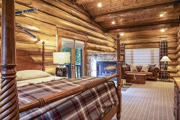 Lodge for 8 Guests in Brighton Resort, Uinta Wasatch Cache National Forest, Picture 2