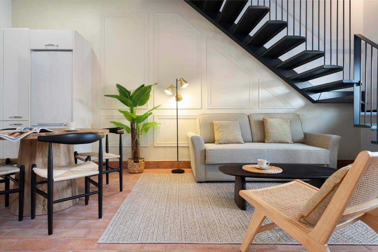 Apartamento entero, Magno Apartments Santa Clara - Private Terraces with Jacuzzi in Casco Antiguo, Sevilla
