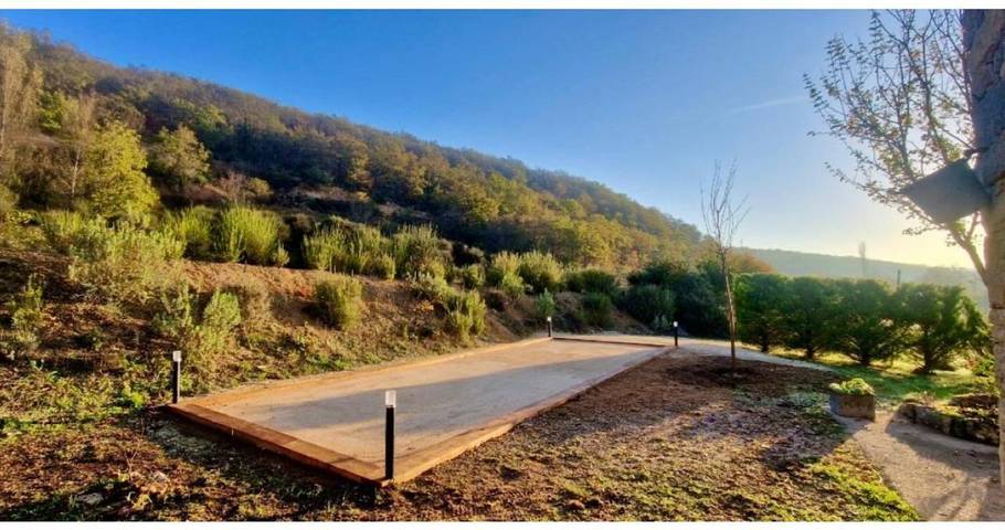 Location de vacances pour 12 personnes, avec jardin et vue à Saint-Aubin-de-Nabirat - 3