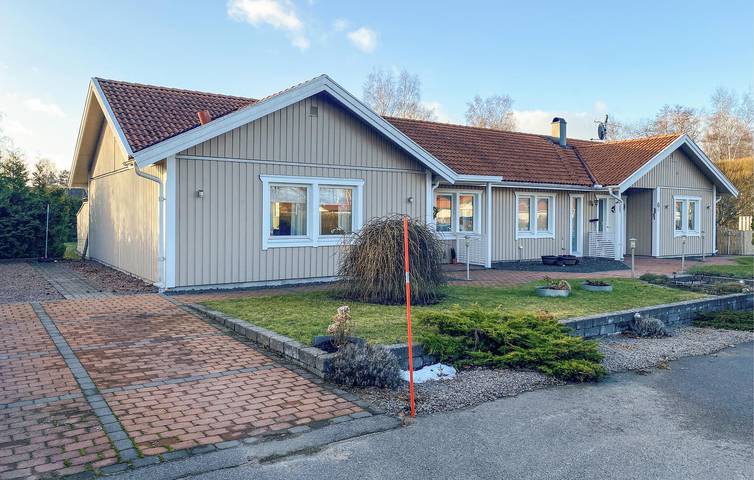 Hel semesterlägenhet, Lägenhet för 2 Personer med terass in Öland