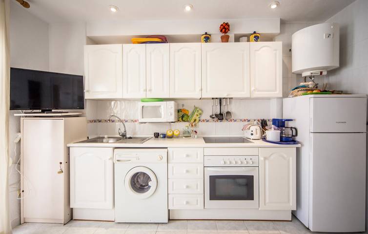 Ferienwohnung für 3 Personen, mit Terrasse und Pool in Alcossebre - 4