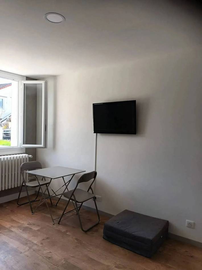 Studio pour 2 personnes, avec terrasse dans Allier - 4