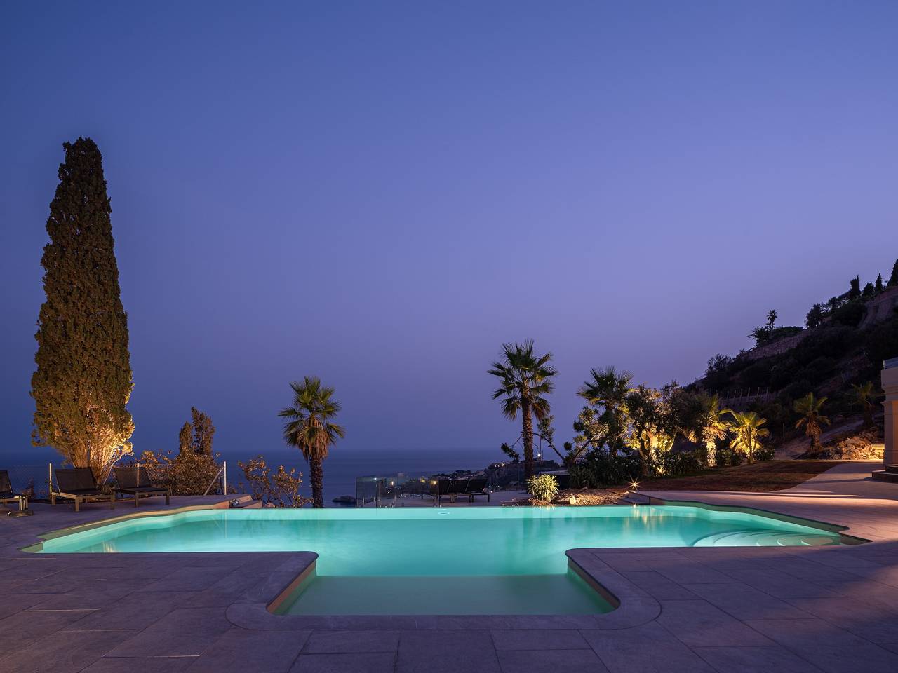 Villa 'Rocca' con vistas al mar, Wi-Fi y aire acondicionado in La Herradura, Almuñecar