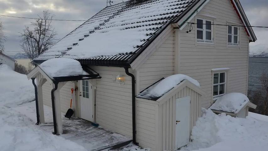 Ferienhaus für 7 Personen, mit Terrasse in Troms - 2