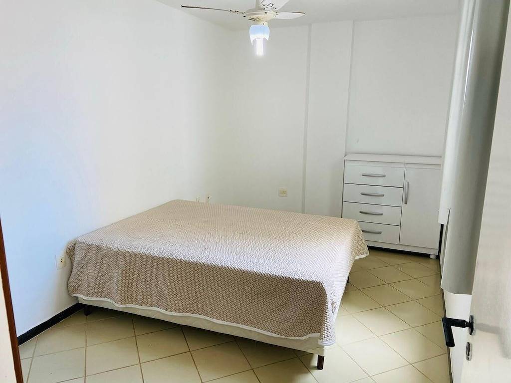 Ganze Wohnung, 4 Schlafzimmer direkt am Meer bis zu 12 Personen in Guarapari, Região Metropolitana da Grande Vitória