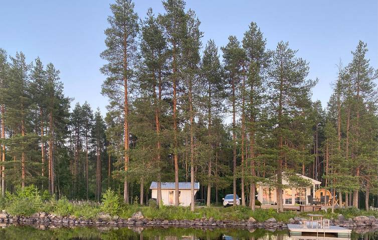 Hus för 2 Personer, med terass samt bastu och trädgård i Norrbotten