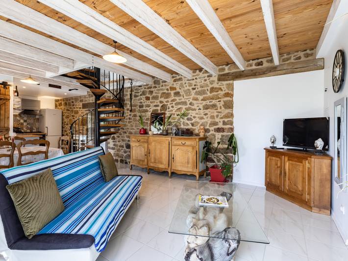Location de vacances pour 6 personnes, avec jardin à Ploubezre - 3