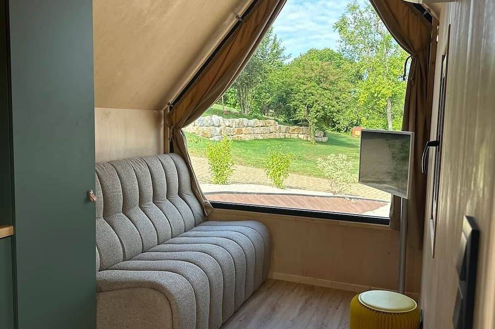 Cabanon design Tiny House nature et calme in Vesoul, Haute-Saône