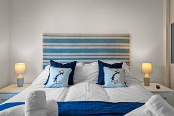 Glamping for 5 People in Pembrokeshire, South-Wales, Photo 1