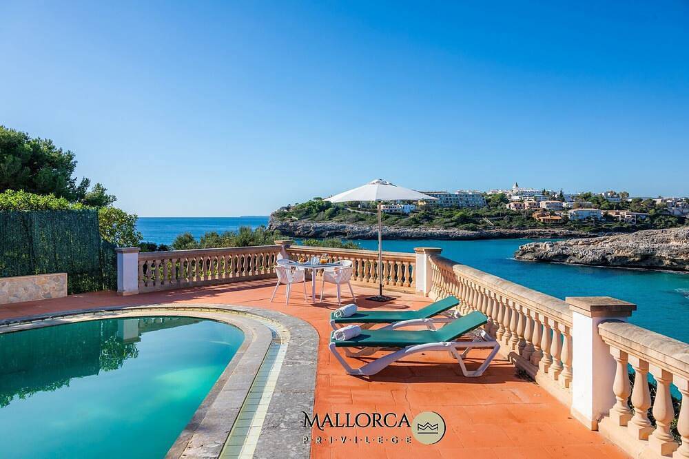 Cala Anguila Poolbeach in Cala Anguila, Manacor