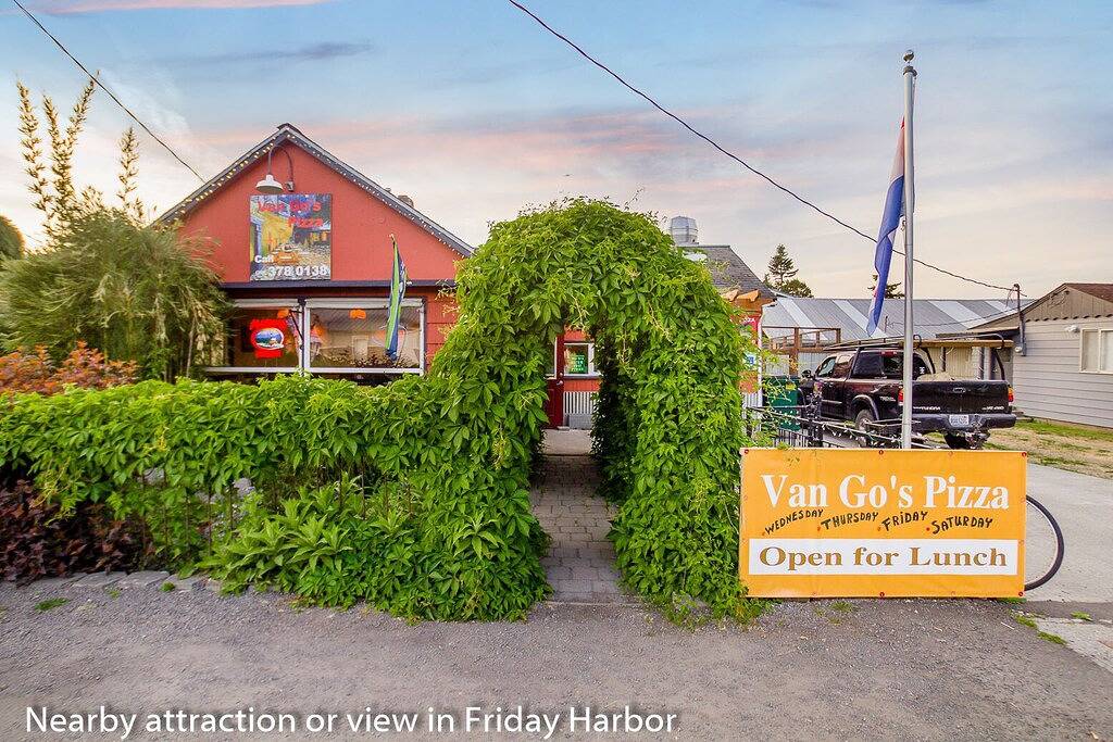 Ganze Wohnung, Harbor View Condo im Herzen von Friday Harbor! - (Blue Water Suite) in Friday Harbor, San Juan Island