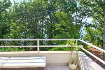 Ferienwohnung für 10 Personen in Njivice, Krk, Bild 2