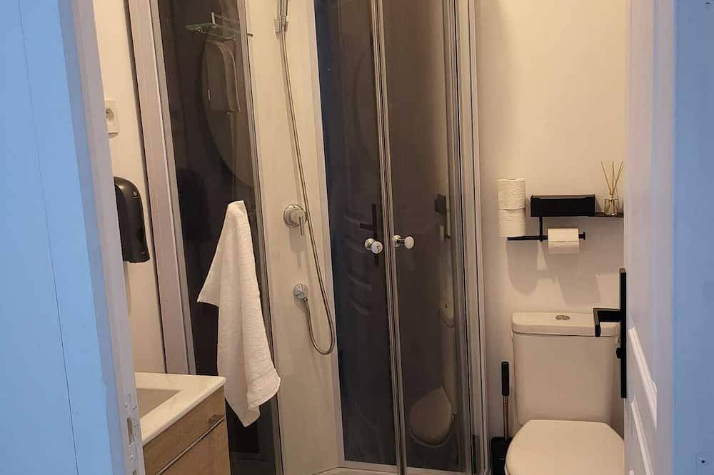 Entire apartment, Studio Proche Gare Vernon Giverny in Vernon (Normandy), Évreux region