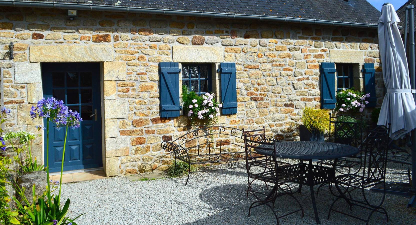 Maison de vacances avec jardin privé et barbecue in Plonévez-Porzay, Iroise