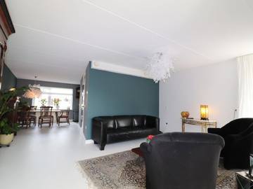 Location de vacances pour 6 personnes, avec piscine et sauna ainsi que jardin et terrasse, adapté aux familles dans Grou