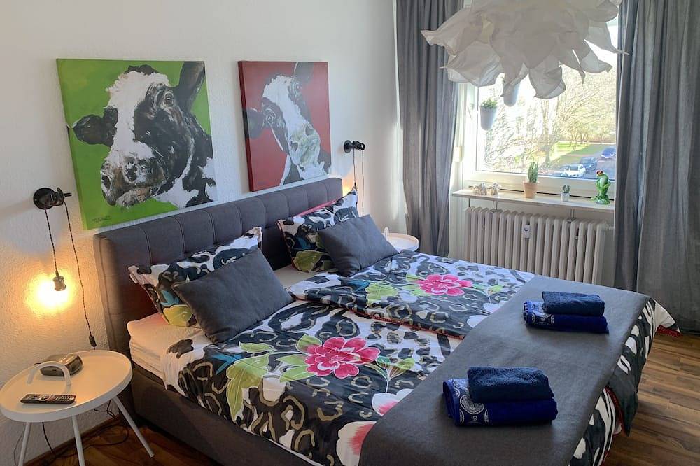 Schicke 75m² 3-Zimmer Ferienwohnung mit Balkon, Blick ins Grüne, in Bremen, Bremen Bundesland