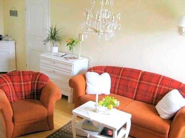 Ferienwohnung für 4 Personen, mit Balkon und Terrasse sowie Garten