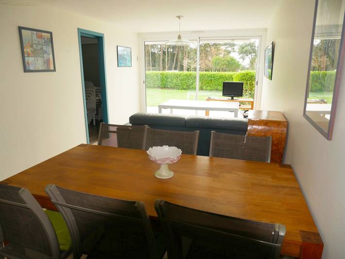 Gîte pour 4 personnes, avec jardin dans Plage Tumiac - 4