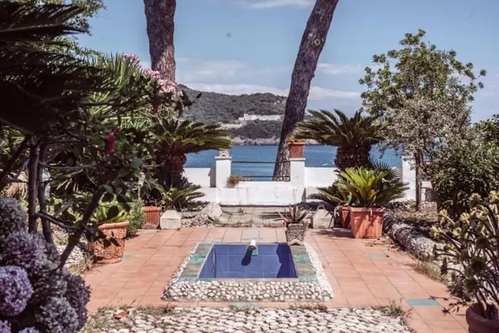 Apartamento de vacaciones para 6 personas, con jardín además de vistas y terraza - 1