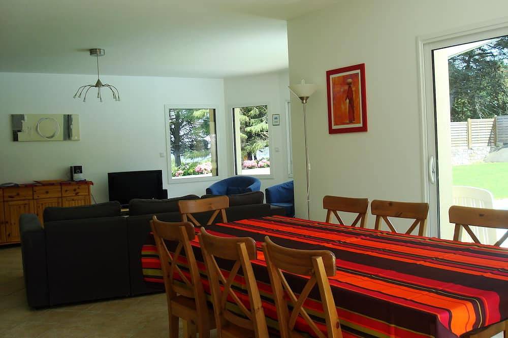 Villa junto al mar con piscina privada climatizada in Plestin-les-Grèves, Ceinture Dorée