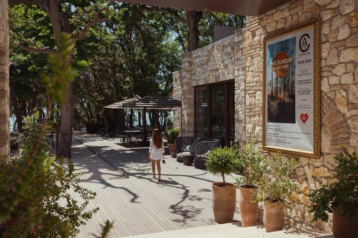 Hôtel pour 2 personnes, avec jardin et sauna ainsi que jacuzzi et piscine à Sirolo - 3