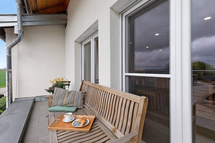 Entire apartment, Apartment An der Kapf, 80 sqm, Garden and Balcony, Max. 4 Guests, 4 Stars - Dtv Certified in Münsingen, Neckar-Alb