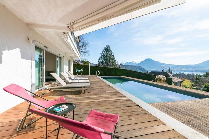 Villa pour 12 personnes, avec terrasse et jardin à Veyrier-du-Lac - 2