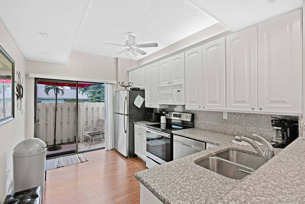 Ganze Wohnung, Für Herbstaufenthalte neu bewertet - Jupiter: \"Es ist nicht von dieser Welt!\" in Jupiter, Palm Beach County