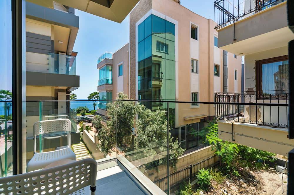 Ganze Wohnung, Premium 1+1 apartment in the heart of Lara, Antalya! in Antalya, Provinz Antalya