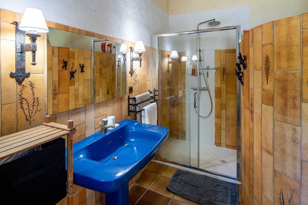 Large Catalan farmhouse in nature with swimming pool, peace and mountain views in Céret, Mediterranean Coast (France)